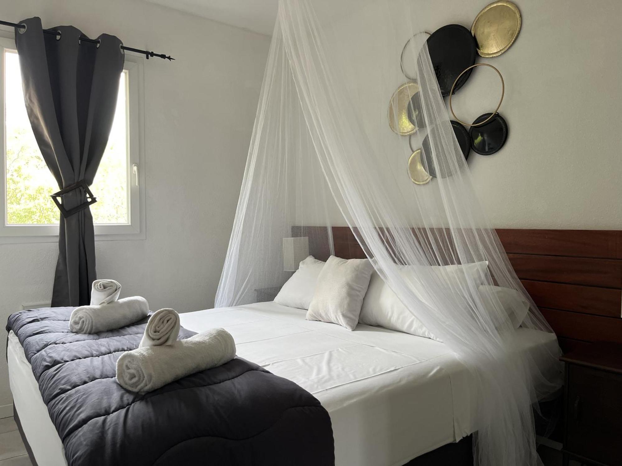 Mont Bouquet Lodge-Residence Hoteliere Brouzet-les-Ales Esterno foto